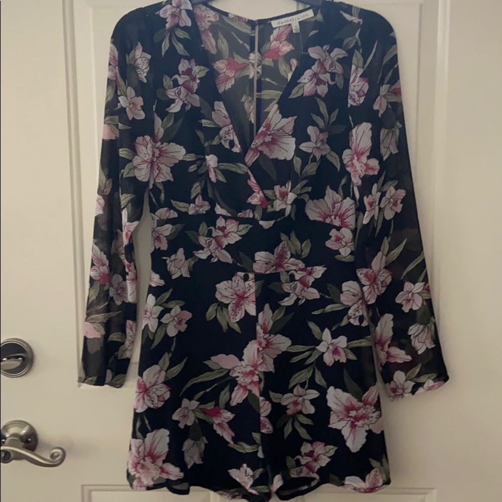 Daniel Rainn Long Sleeve Floral Romper (NWT)